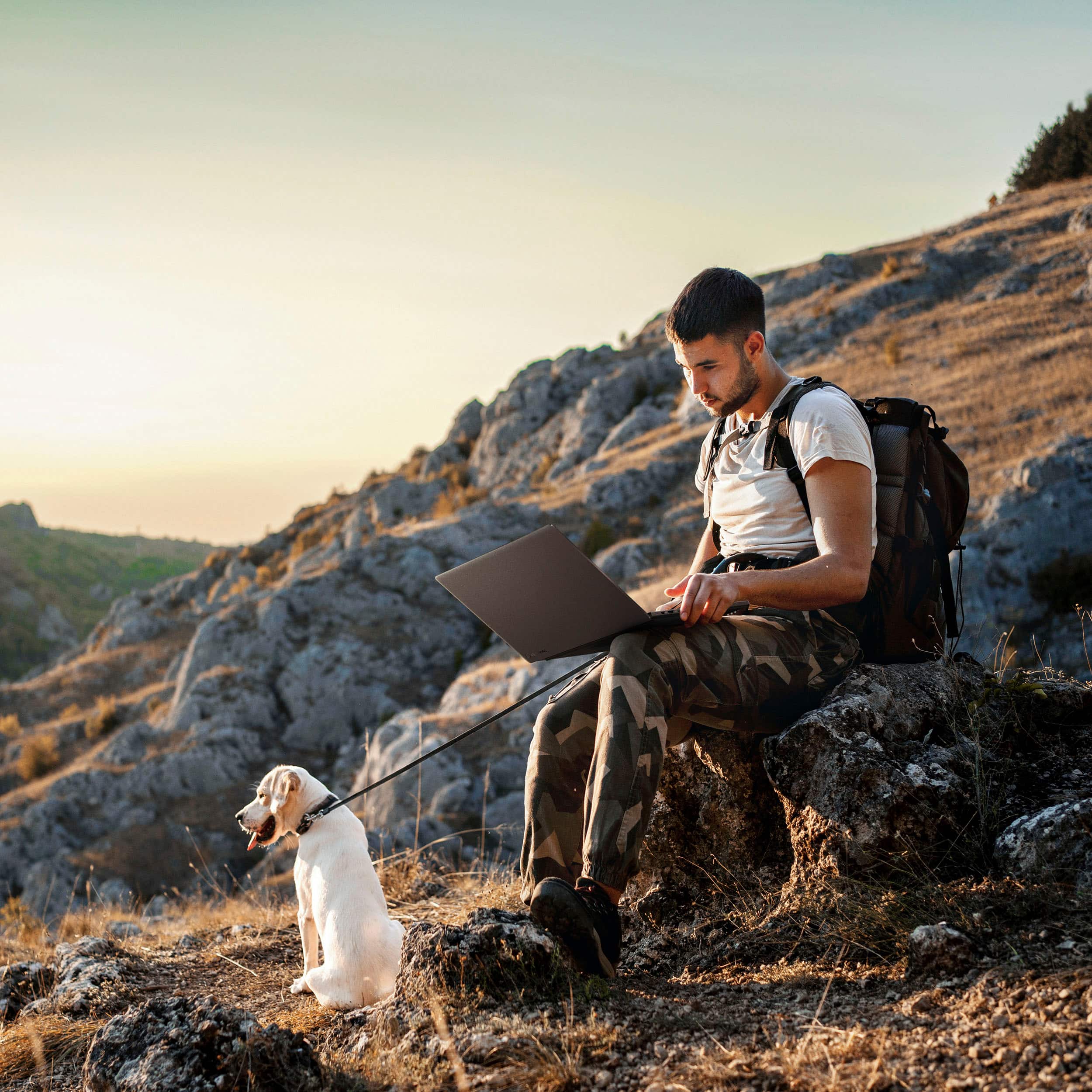Alt View 25. ASUS - ProArt P16 16" 4K Touch Screen Laptop - AMD Ryzen AI 9 HX 370 - 32GB Memory - NVIDIA GeForce RTX 4060 - 1TB SSD - Nano Black.