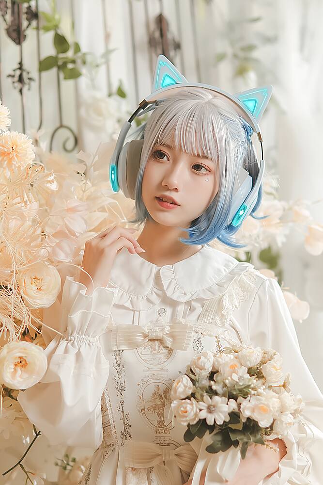 Angle. Edifier - G5BT CAT Wireless Gaming Headset w/ Magnetic Cat Ears, 36 Hour Battery Life for Xbox, Playstation, Nintendo, Mobile & PC - Turquoise.