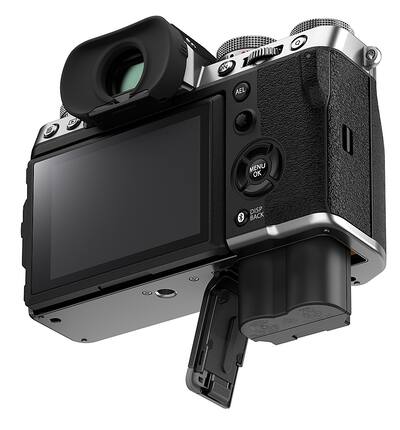 Fujifilm X T5 Mirrorless Camera with XF16 50mmF2.8 4.8 R LM