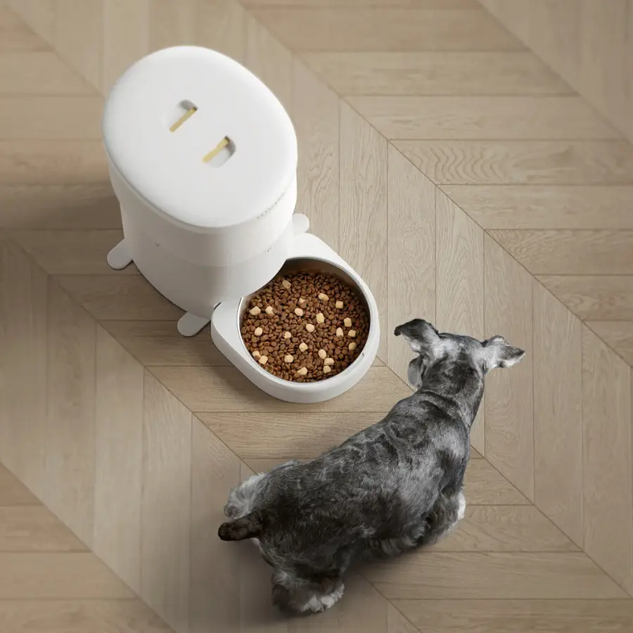 Alt View 18. PETLIBRO - Space Automatic Dog Feeder - White.