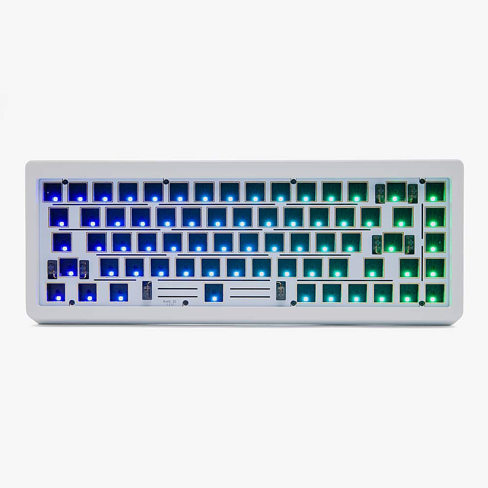 Angle Zoom. Higround - Summit 2.0 65 65% Wired Mechanical Lubed Dreamland Linear Switch Gaming Keyboard with RGB - Snow Stone.