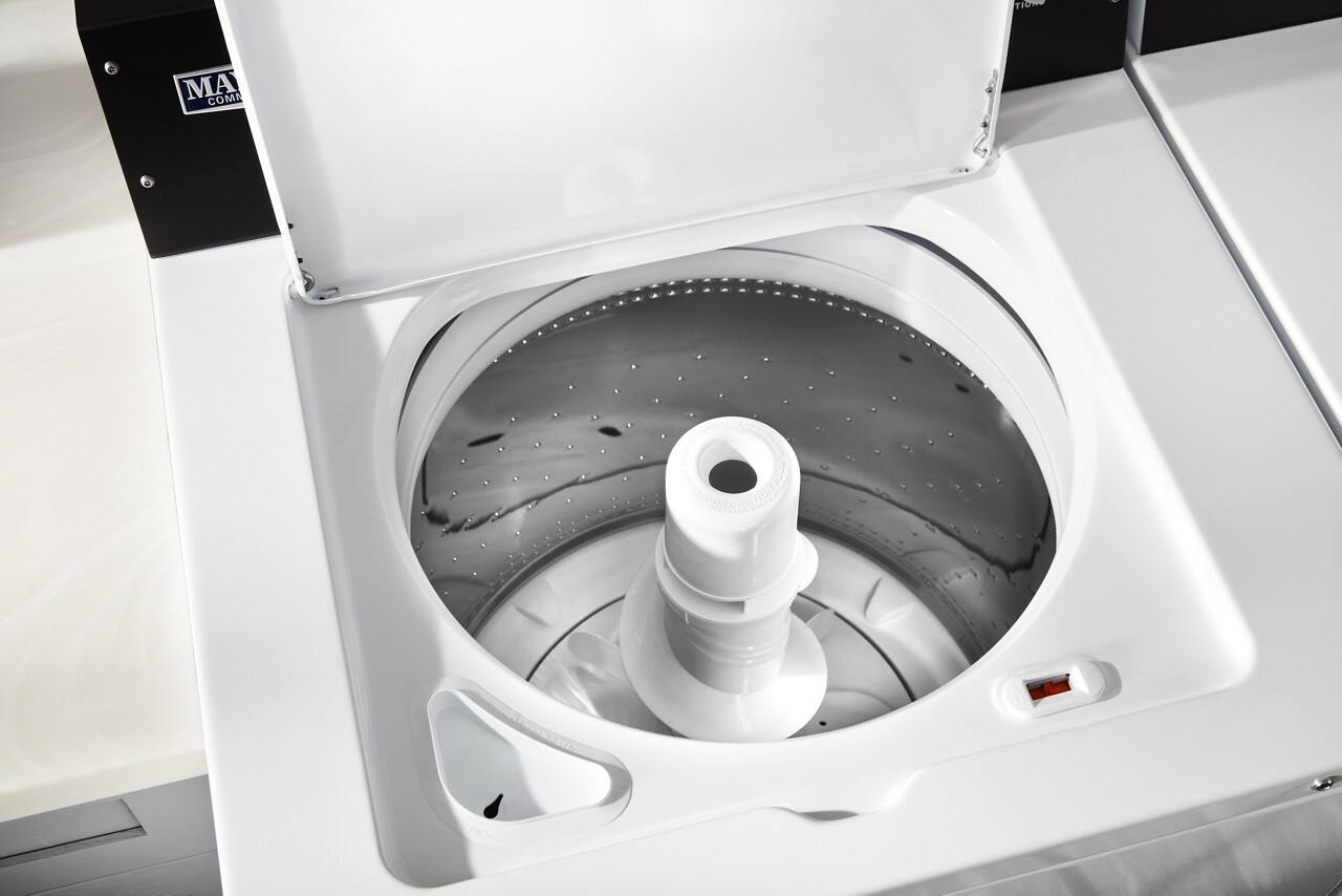 The text on the image reads:

"MA
COMBI"