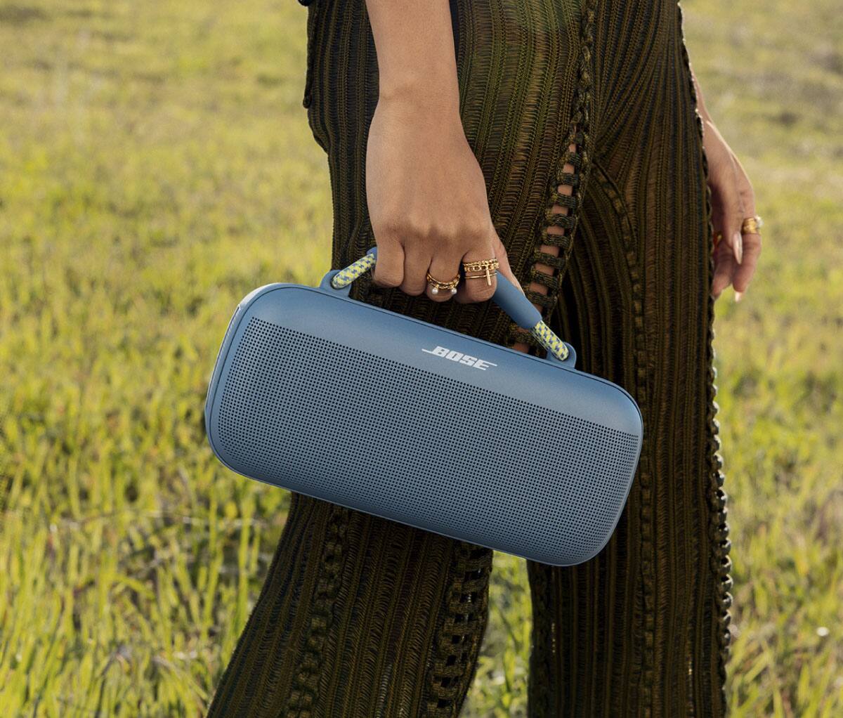 Alt View 14. Bose - Rope Handle for SoundLink Max - Blue Dusk/Hyper Citron.