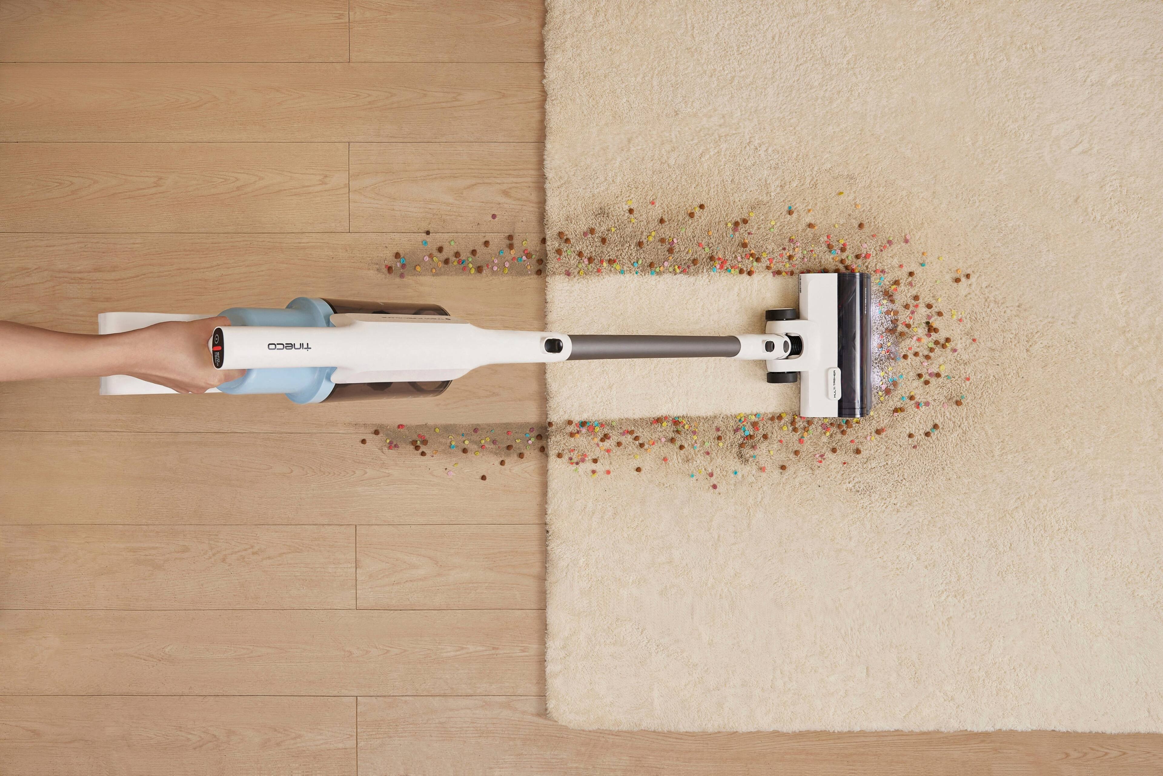 The text on the image reads: "40 Minute Runtime Whole home cleaning on a single charge."