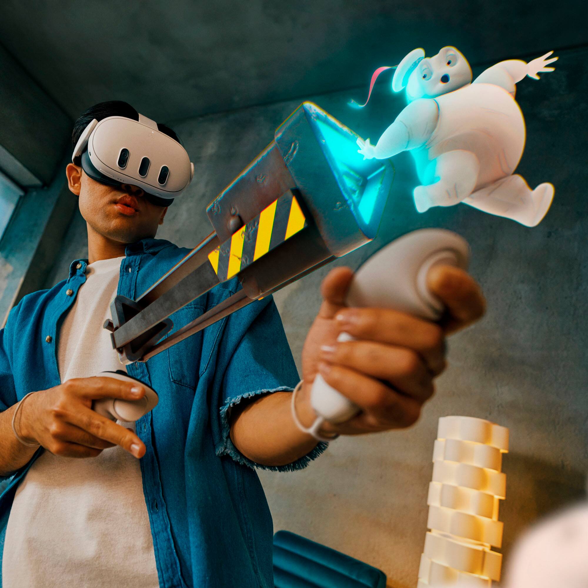 Alt View 11. Meta - Quest 3 Breakthrough Mixed Reality - 512GB (Refurbished) - White.