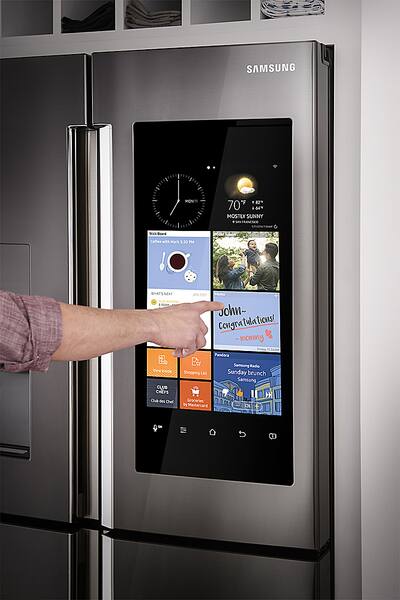 Samsung Family Hub 27.9 Cu. Ft. 4 Door Flex Smart French