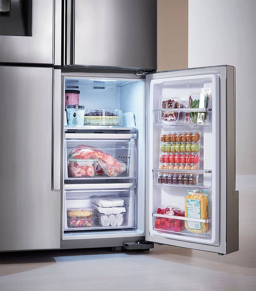 Alt View 14. Samsung - 27.8 cu. ft. 4-Door Flex French Door Refrigerator with Food ShowCase - Stainless steel.