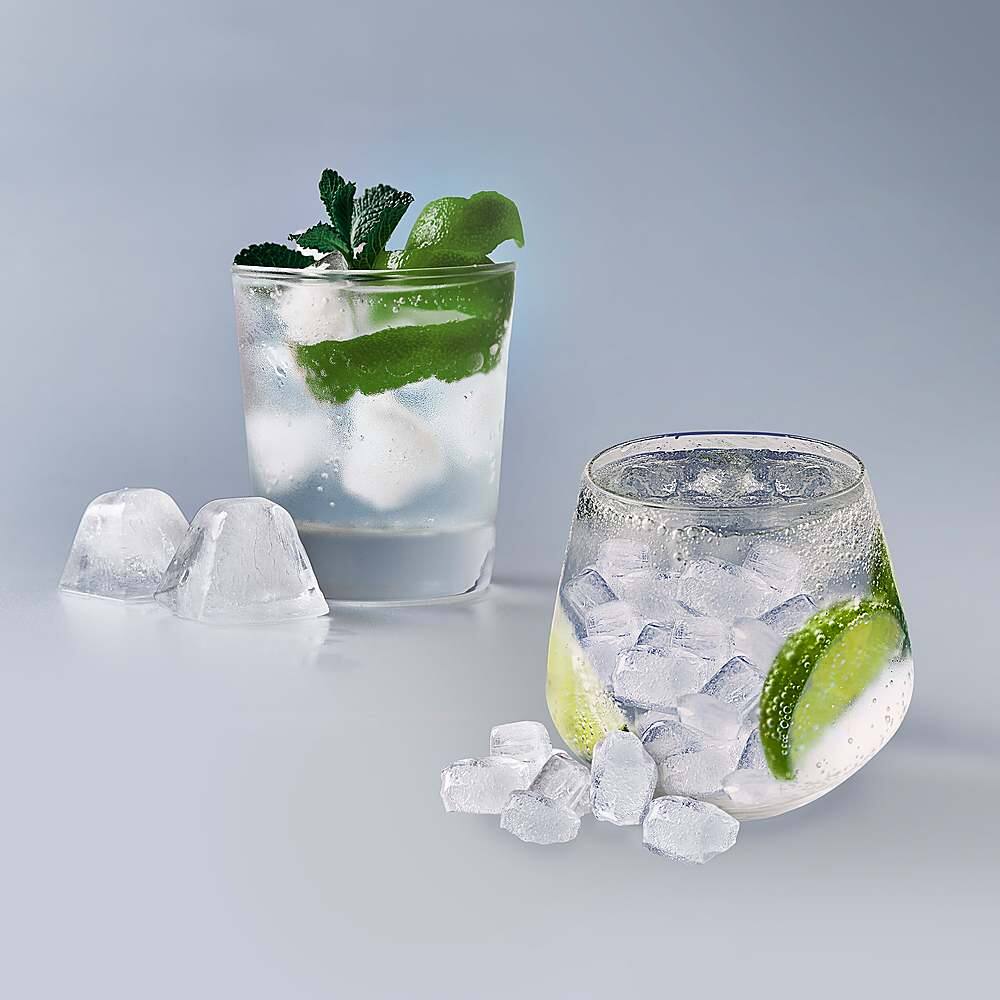 Alt View 17. Samsung - BESPOKE 29 cu. ft. 4-Door Flex French Door Smart Refrigerator with Customizable Panel Colors - Navy Glass.