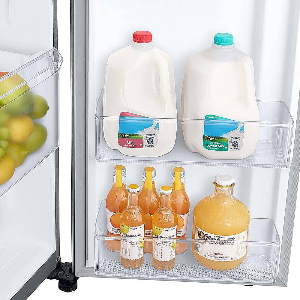 Samsung 27.4 cu. ft. SidebySide Smart Refrigerator with Large