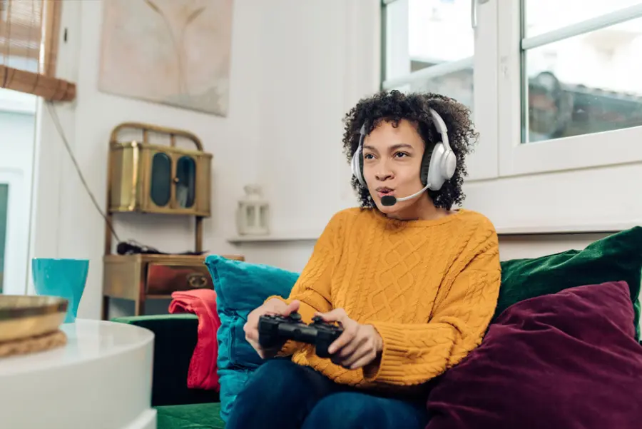Alt View 20. JBL - Quantum 360P Wireless Gaming Headset - White.