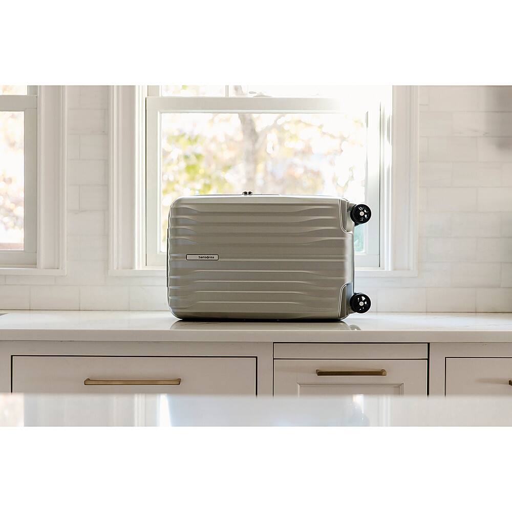 Alt View 20. Samsonite - UpLIFT HS 20" Expandable Carry on Spinner Suitcase - Silver Shimmer.