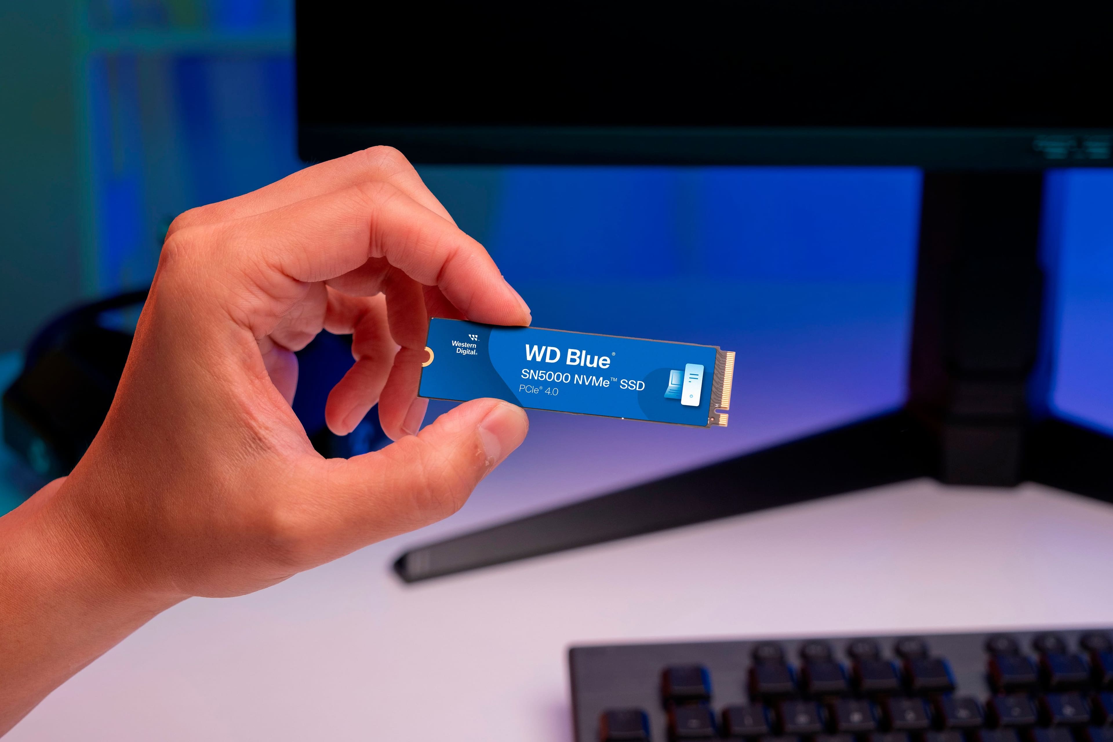 Western Digital. WD Blue SN5000 NVMe SSD PCle 4.0.