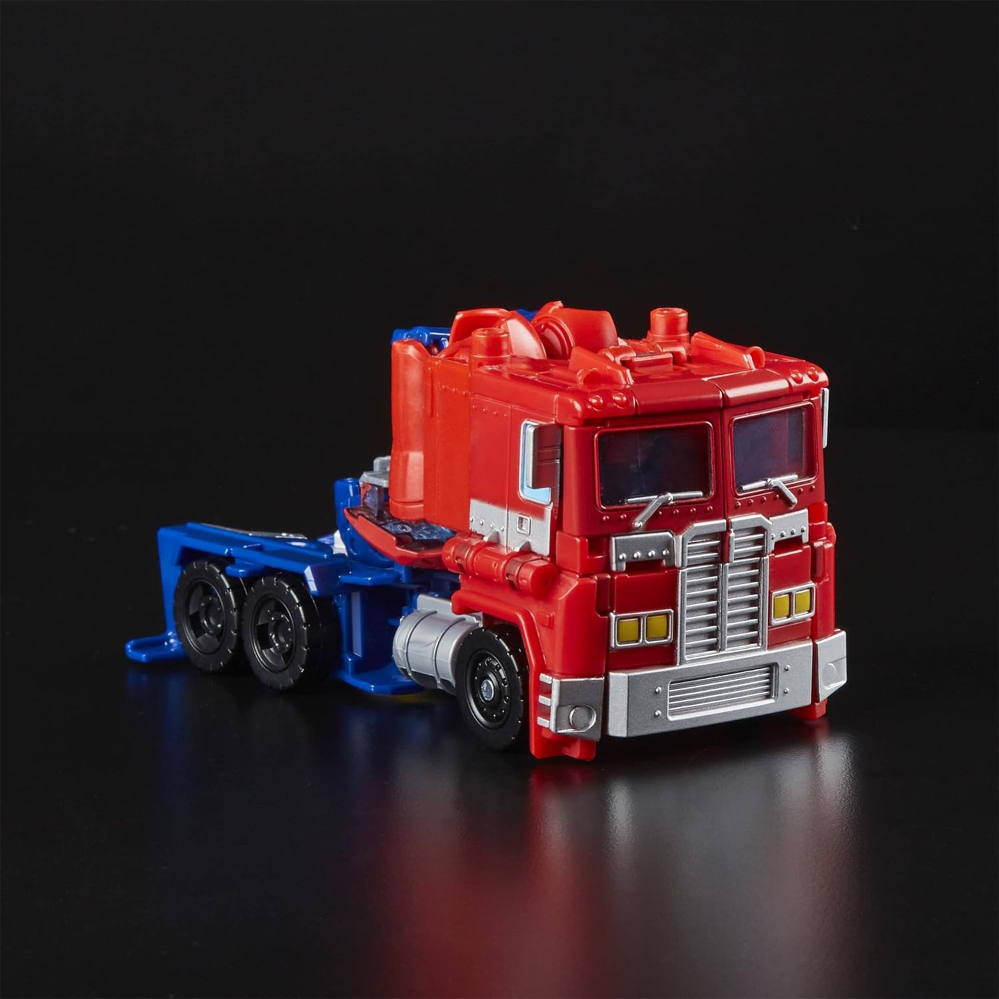 Alt View 3. Hasbro - Transformers Power Of The Primes Leader Evolution Optimus Prime - Multi-Colored.