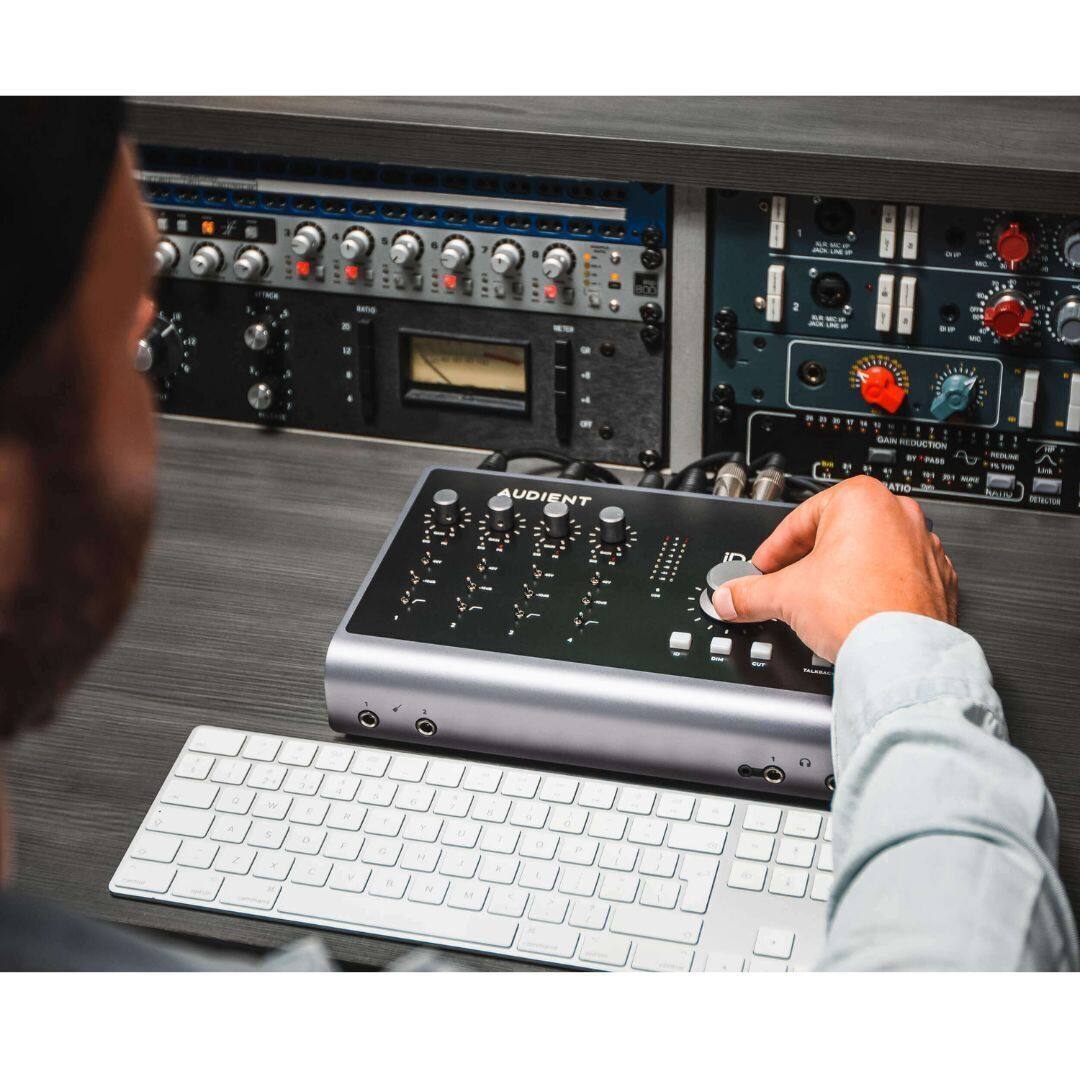 1. F  
2. e  
3. "a  
4. - - 12 -8 - - UDIENT  
5. 1 GAN REDUCTION FION PARS i ATIO  
6. ths ETECTUR  
7. 2 9 9  
8. a A e 2 W S X  
9. 3 E D C  
10. 4 W J M  
11. a F G  
12. 6 Y H N E  
13. M A a  
14. . . a E e F  
15. 1 F 1