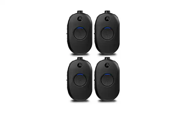 Front. Motorola - Motorola CLP1080e UHF 8 Channel 1 Watt Two-Way Radio 4-Pack - Black.