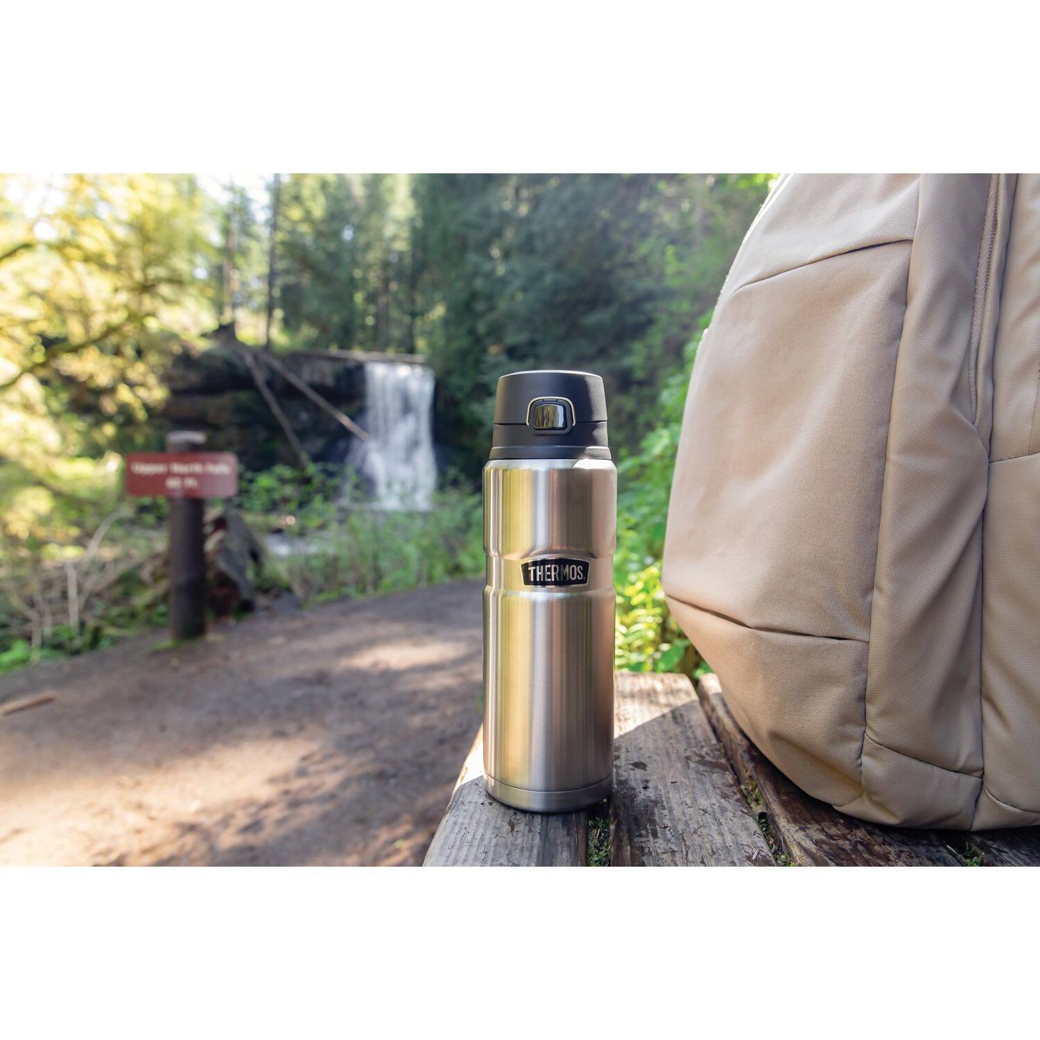 Alt View 5. Thermos - Thermos 24 oz. Stainless King Vacuum Insulated Water Bottle - Matte Silver - Silver.