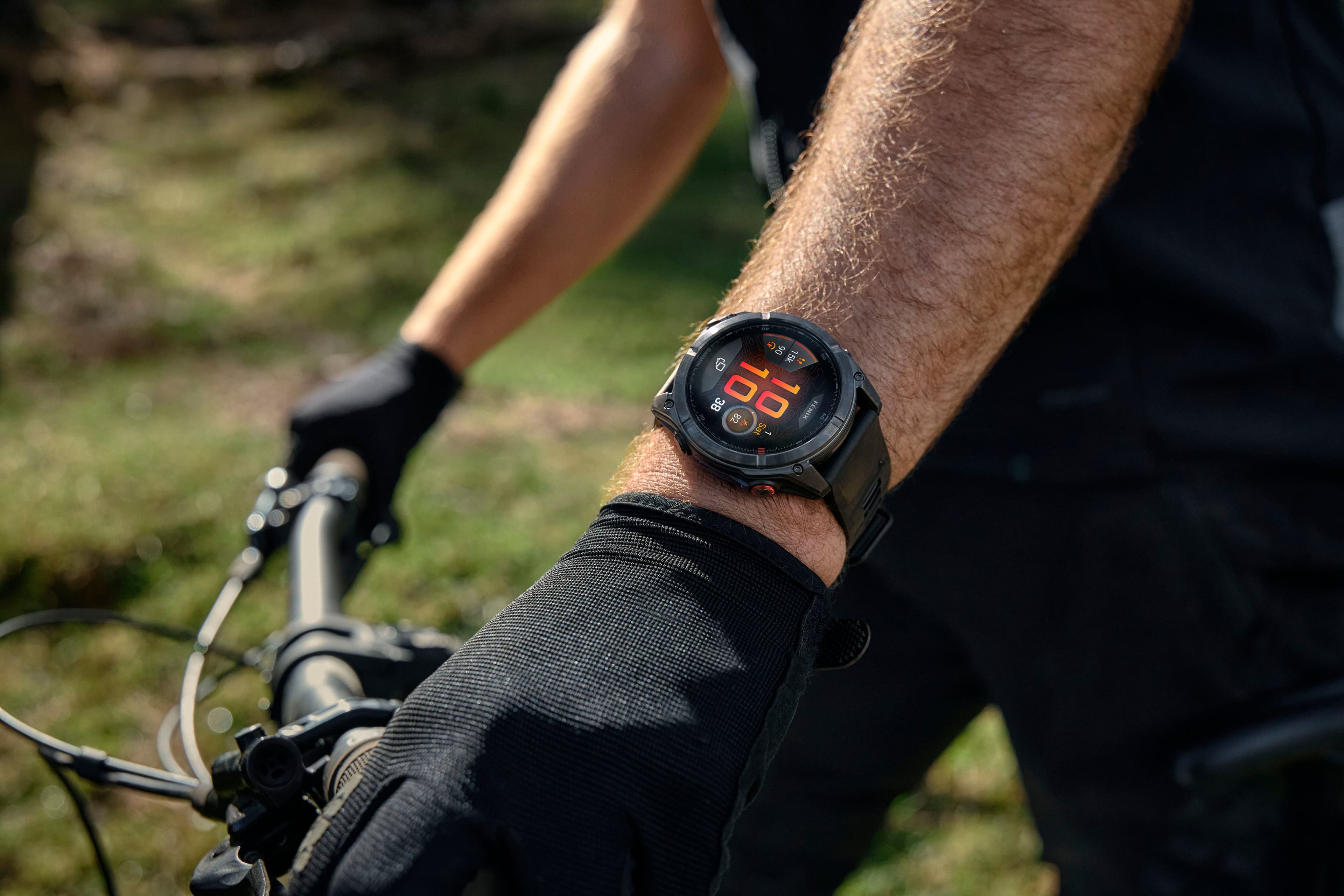 0 38 18 82 - TEHIK 1 Sat