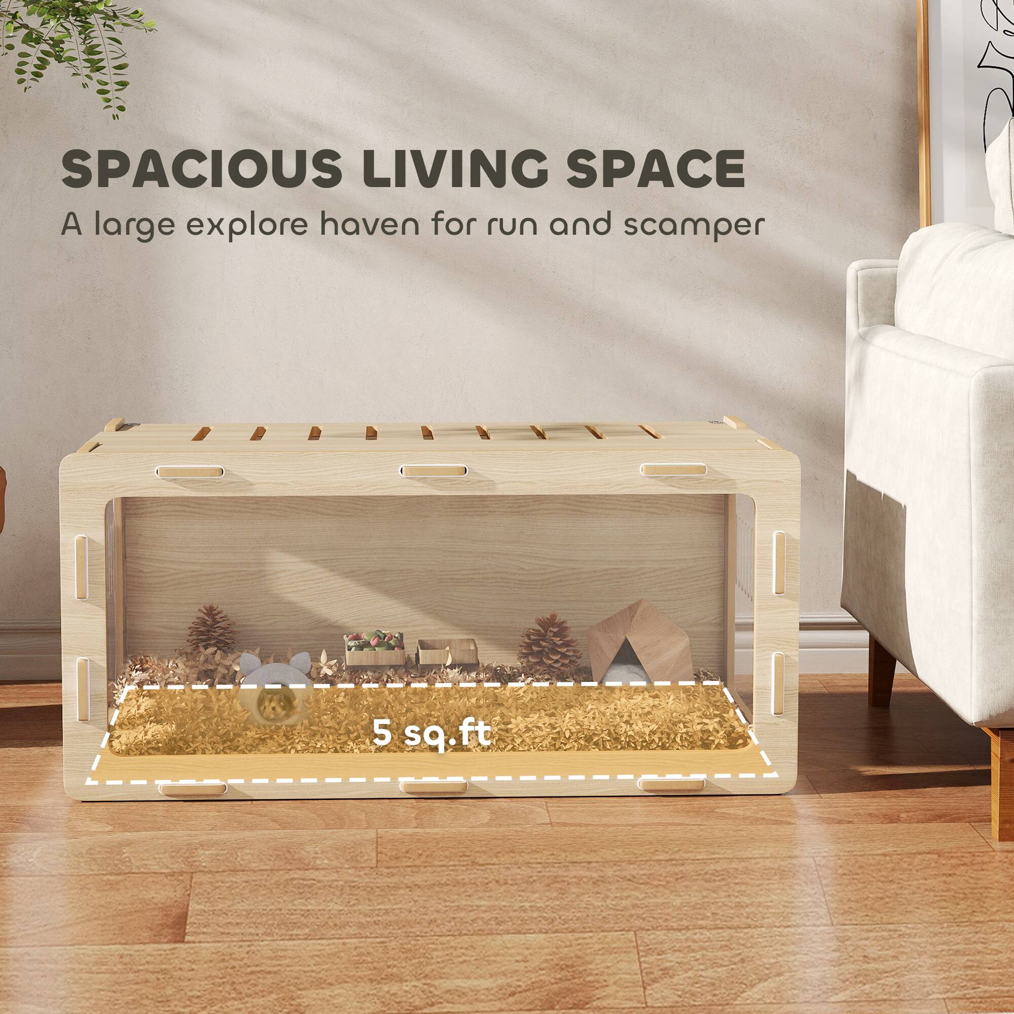 SPACIOUS LIVING SPACE  
A large explore haven for run and scamper  

5 sq.ft