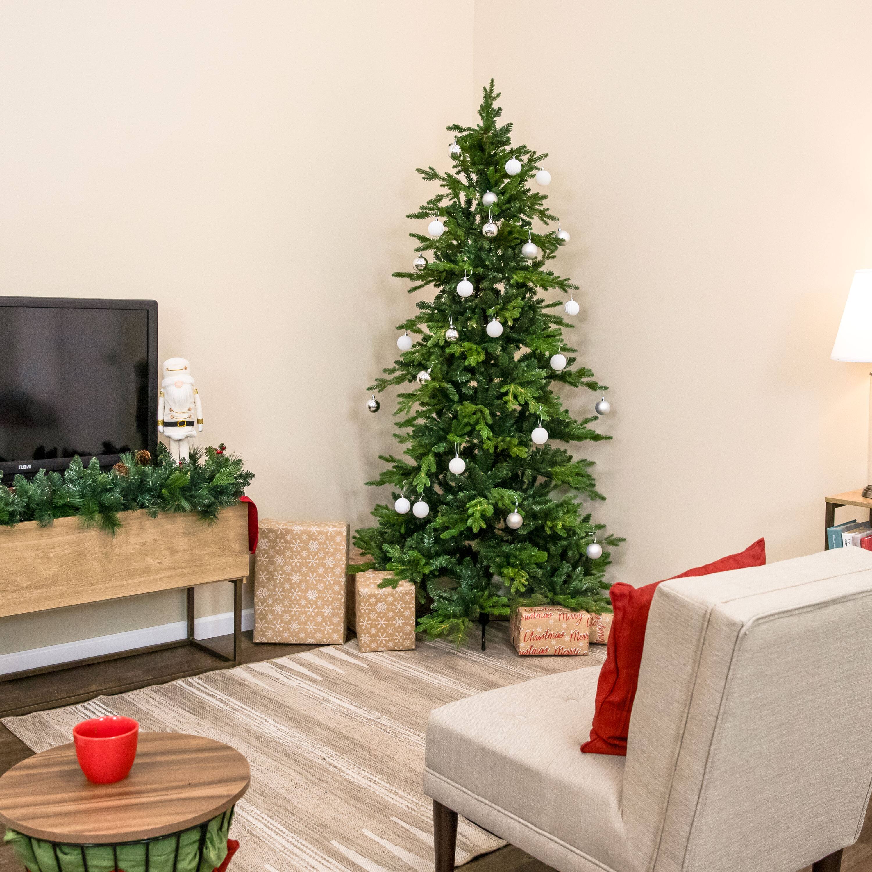 - Merry Christmas
- Christmas Wishes
- Happy Holidays