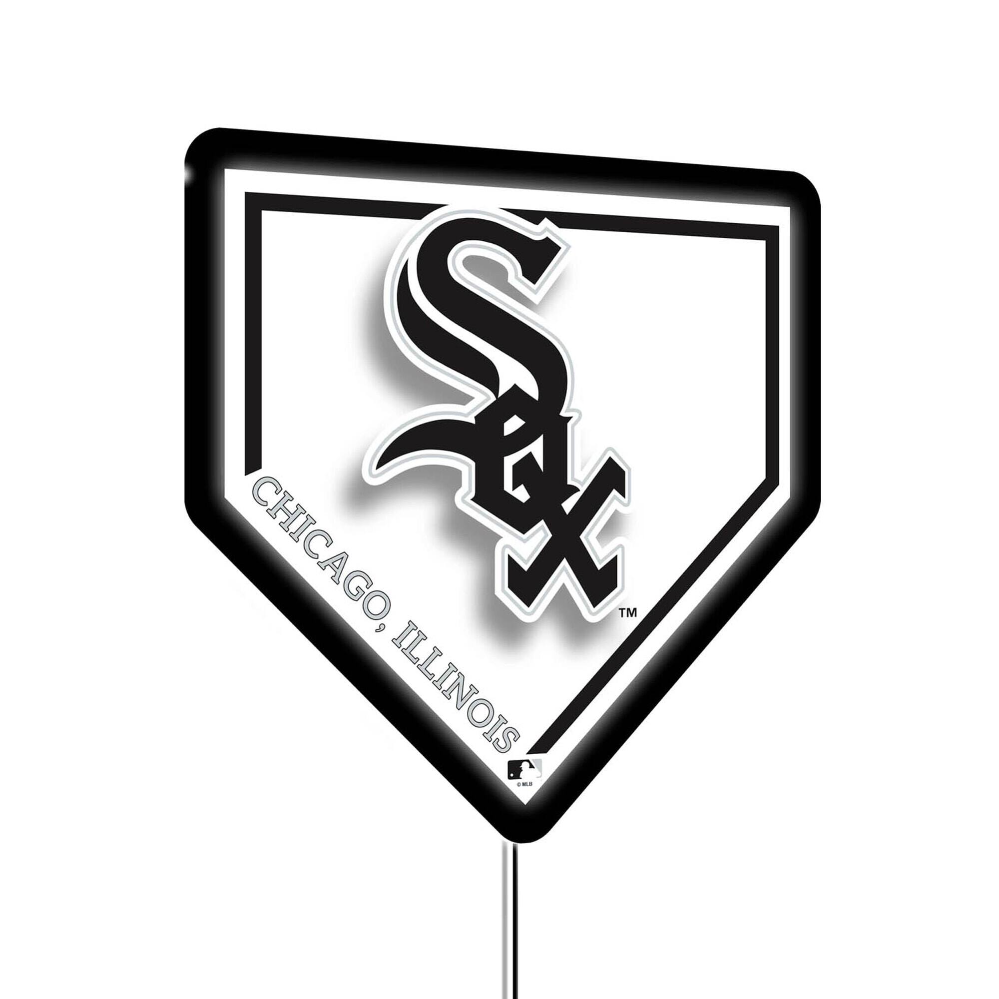 CHICAGO, ILLINOIS  
TM