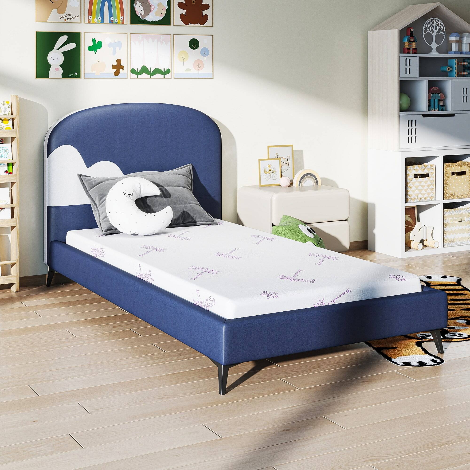 The text on the image is "Parking" and "Barking".