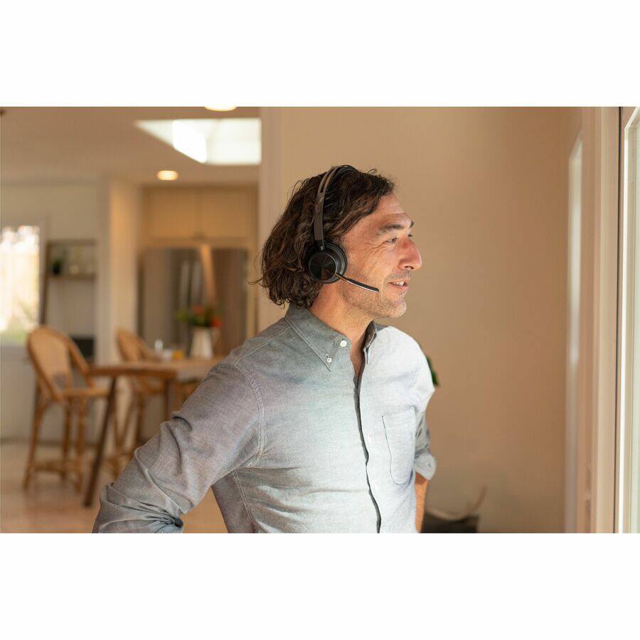 Alt View 3. HP - Poly Voyager Focus 2 USB-C-C Headset + USB-C/A Adapter - Google Assistant, Siri - Stereo - USB Type C - Wired/Wireless - - Black.