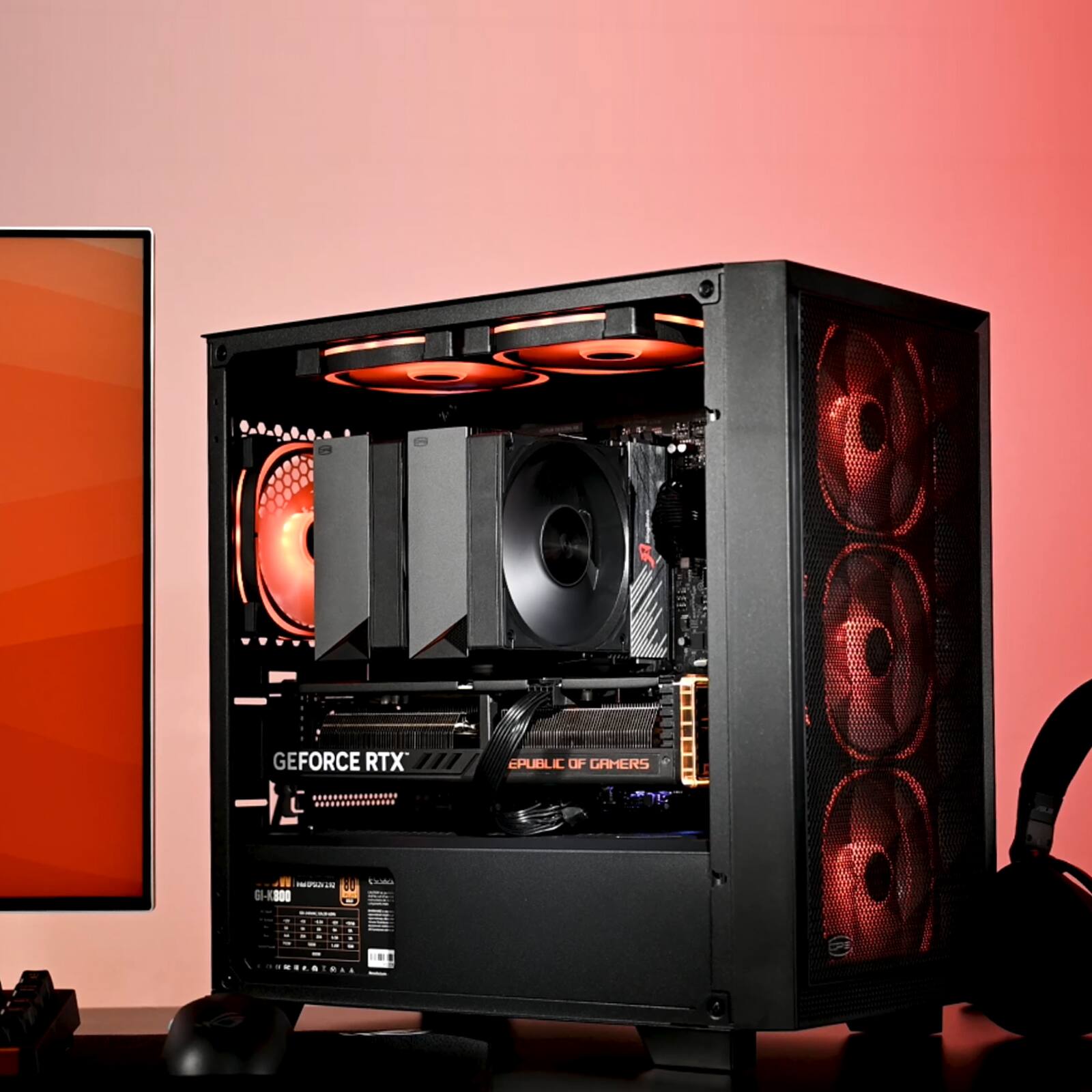 GEFORCE RTX  
REPUBLIC OF GAMERS  
- GM-K800