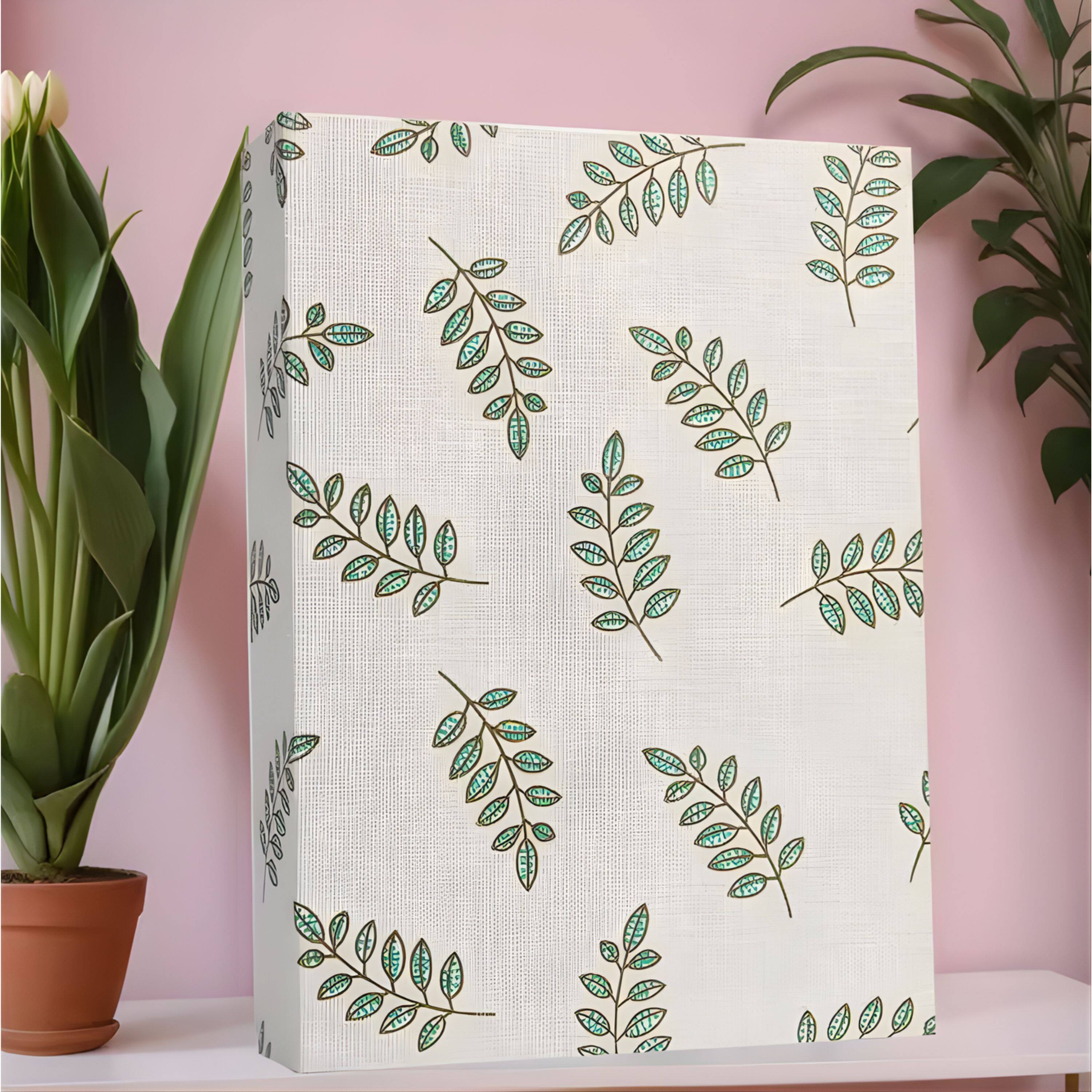 Angle. Kitcheniva - Small Linen Cover Photo Album for 100 Photos, 4x6 Photo Album, Green Leaf.