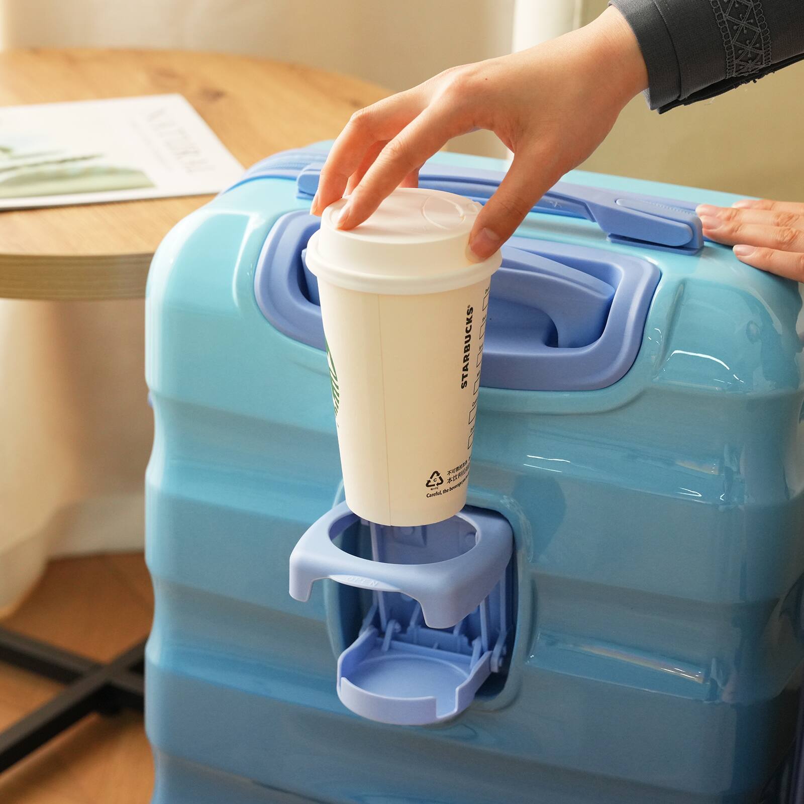 STARBUCKS  
- AP Tanta