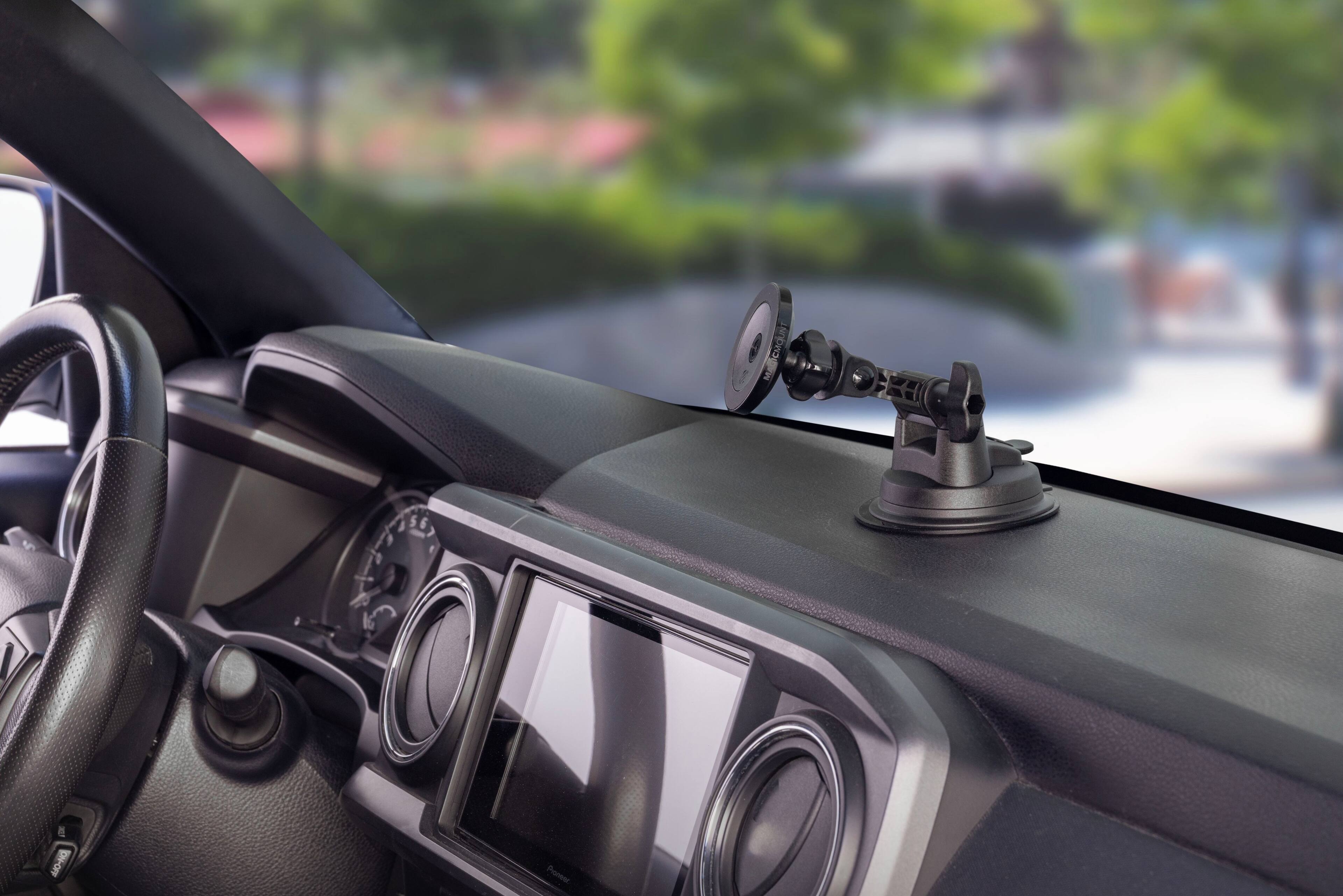 CMOUNT J 1 5 6 e I Pioneer