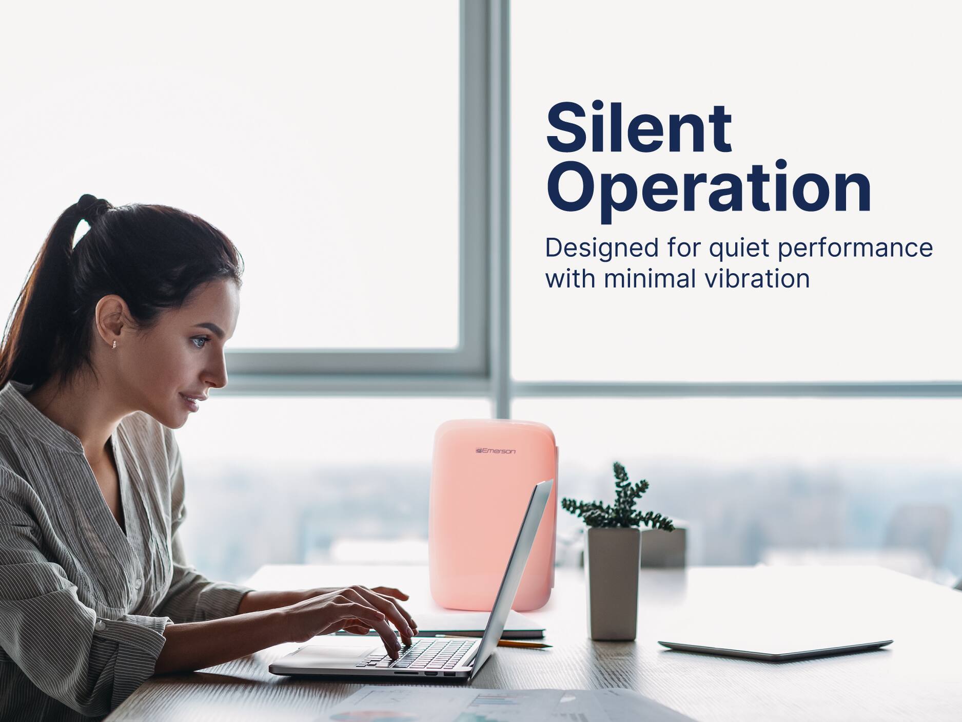 Silent Operation, Designed for quiet performance with minimal vibration, smenson