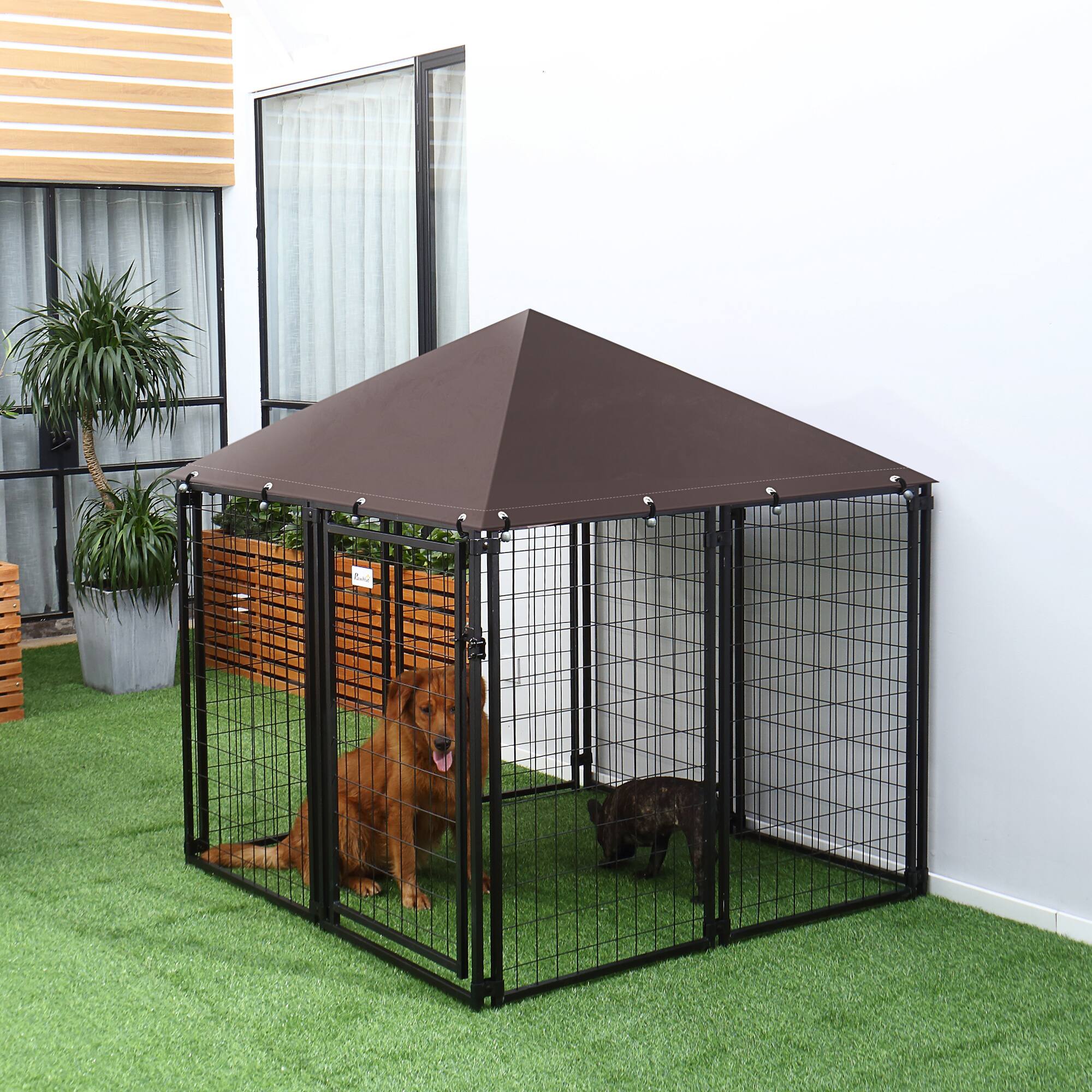 Angle. Pawhut - 4.6'x4.6'x5' Outdoor Dog Kennel, Welded Wire Heavy Duty Run, Waterproof/UV Cover, S&M Dogs.