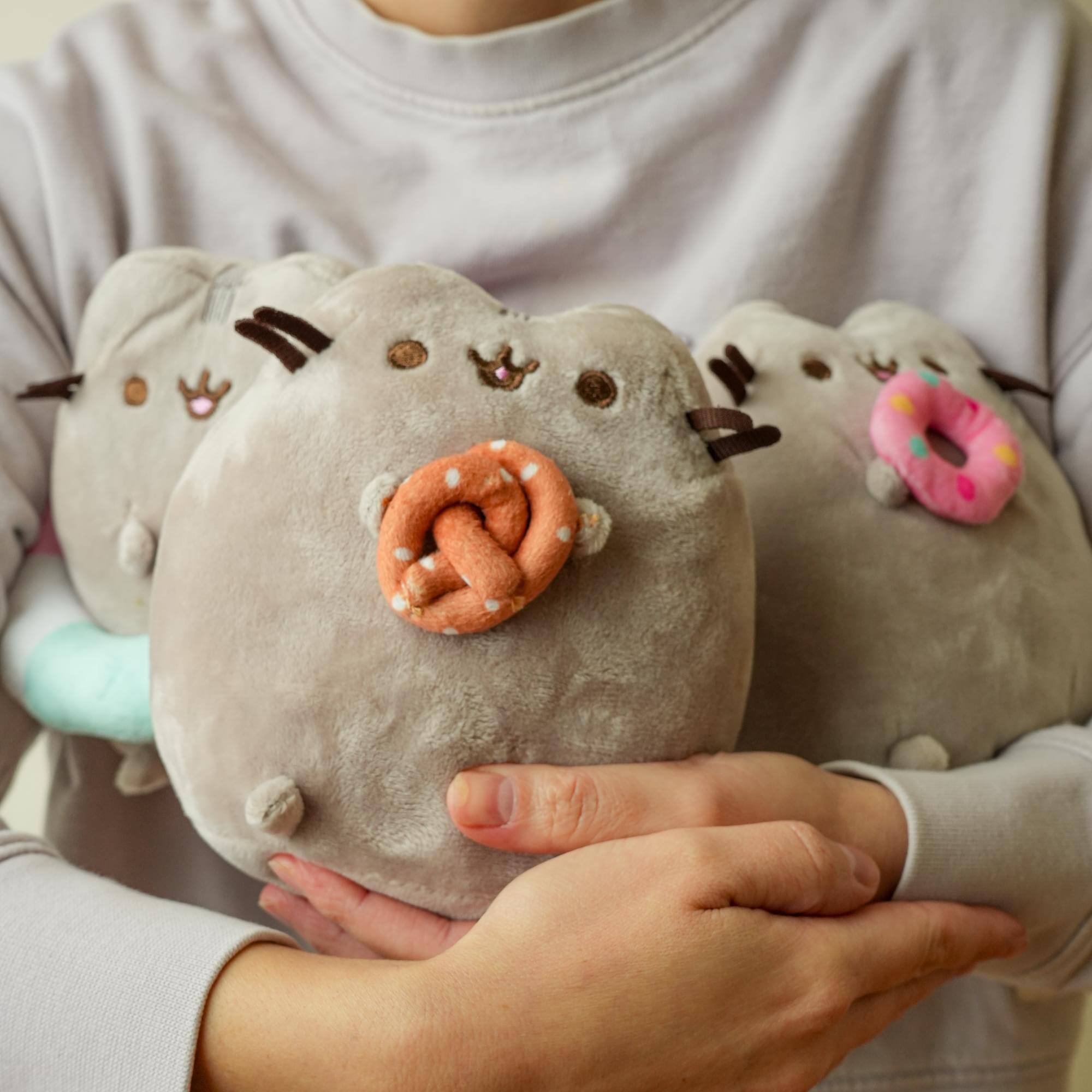 Alt View 4. Fiesta - Pusheen 6.5 Inch Plush | Pusheen with Pretzel - Brown.