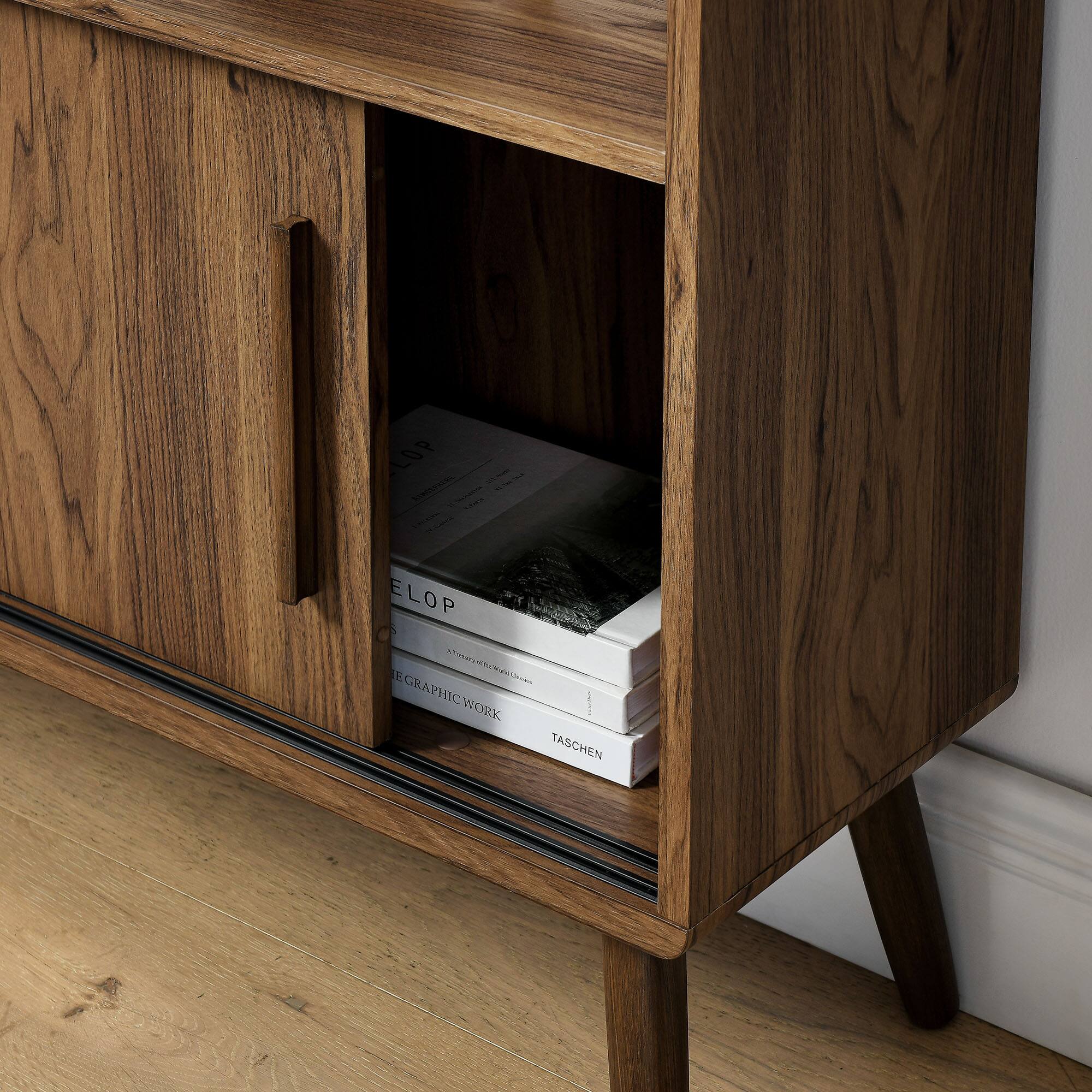 LOP ELOP Snsn - I a HIC WORK TASCHEN

DEVELOP
A History of the World's Greatest Graphic Work

TASCHEN