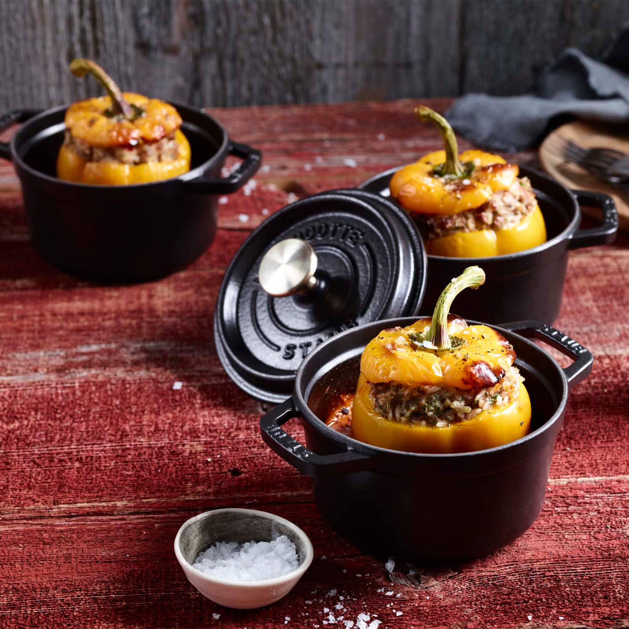 Staub Cast Iron Round Cocotte - Thumbnail 4