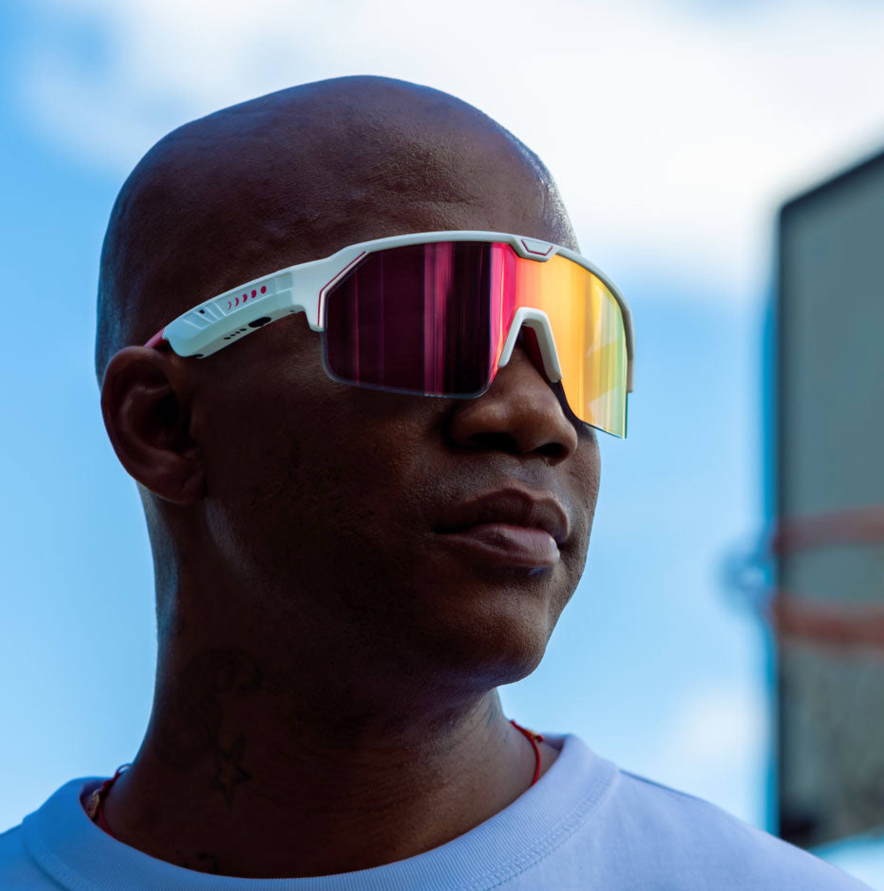 Alt View 7. Chamelo - Sport Music Shield Slider HVL - Adjustable Electrochromic Tint - Smart Audio Sunglasses - White frame | Fire lenses.