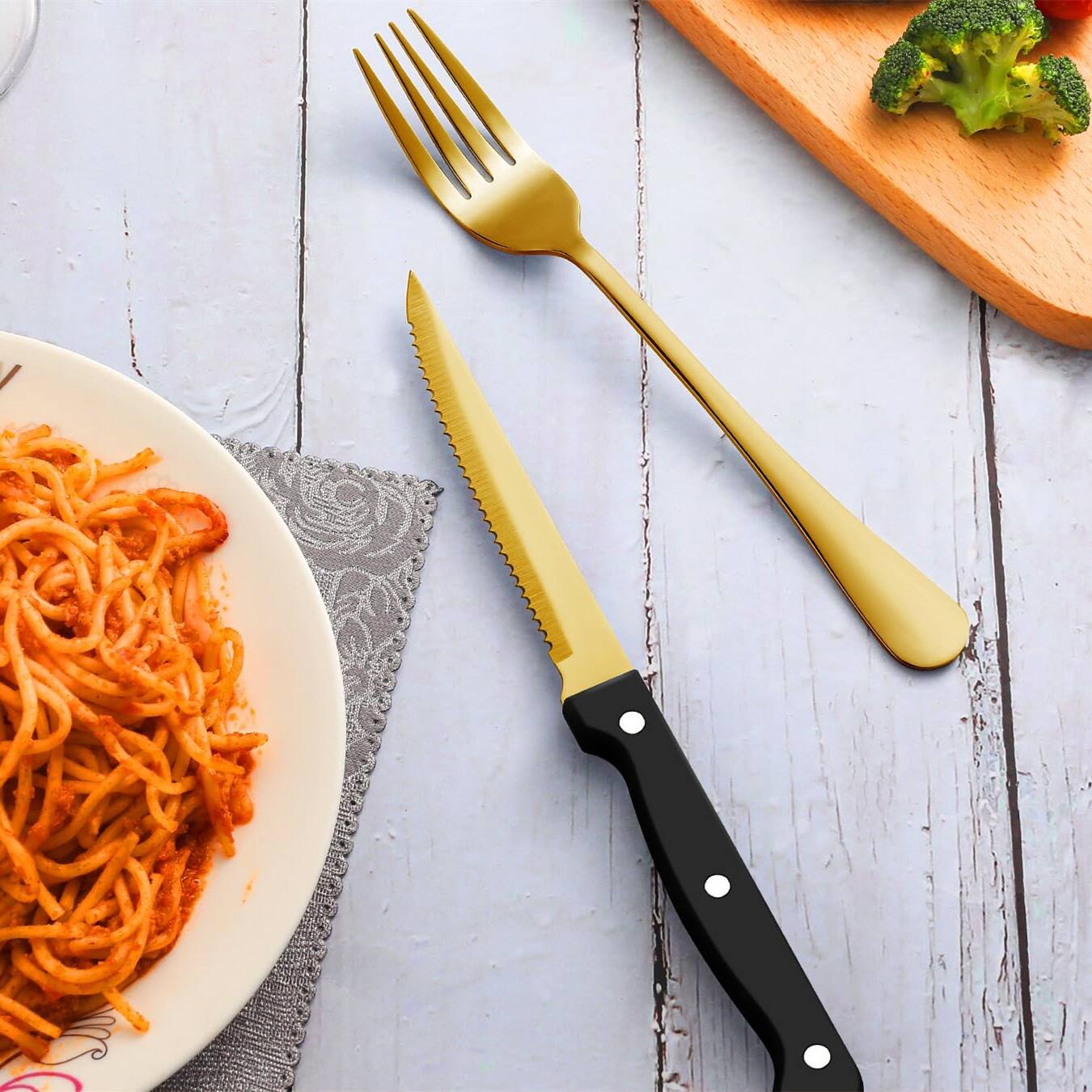 Back. Dazzed Corner - 72 Pcs Gold Silverware Set with Steak Knives, Stainless Steel Flatware Set Service for 12 - NYXRY2M.