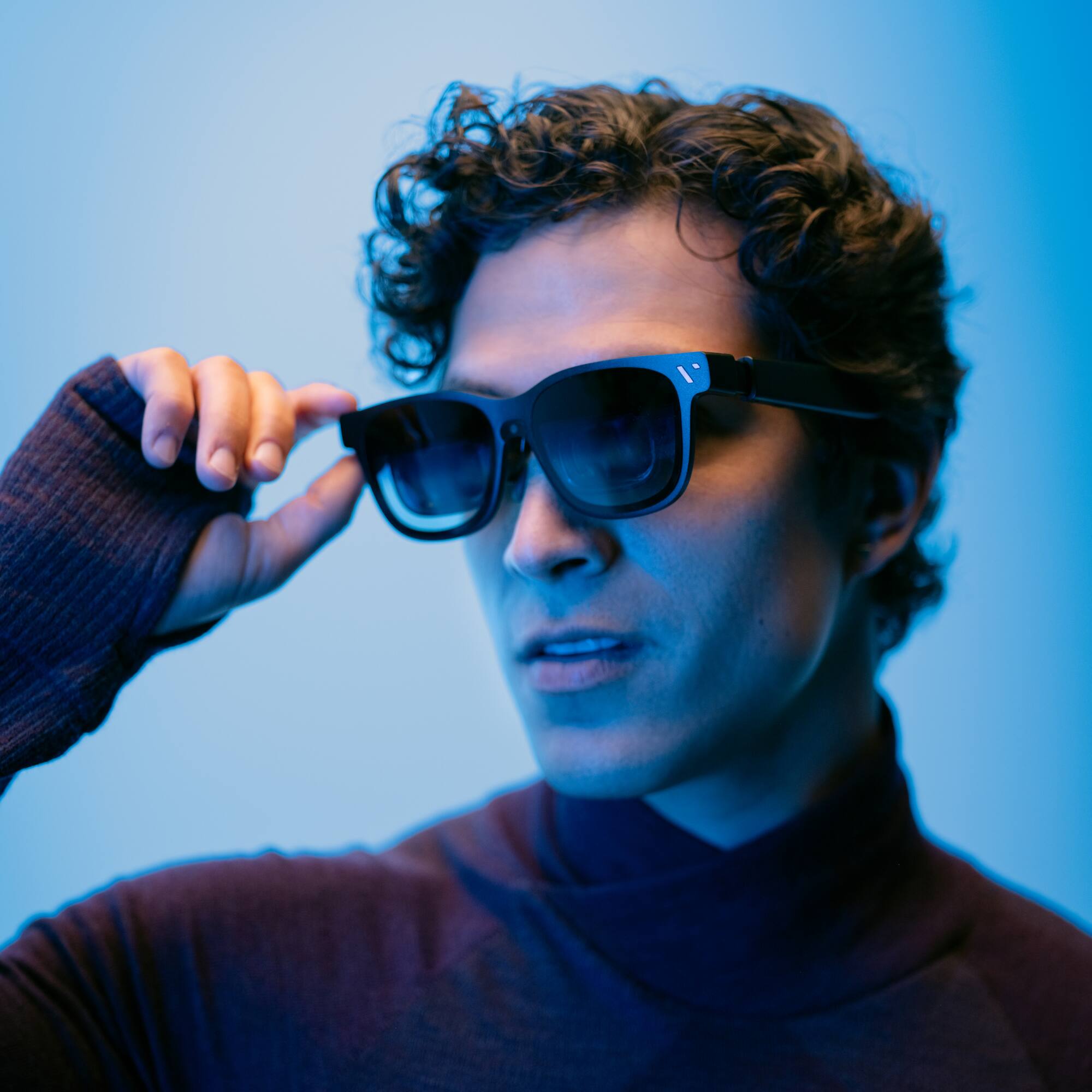 Alt View 5. VITURE - Beast XR/AR Glasses: Biggest & Brightest, 58° 1200p Built-in 3DoF, 9-Level Dimming, HARMAN Audio, Regular - Black.