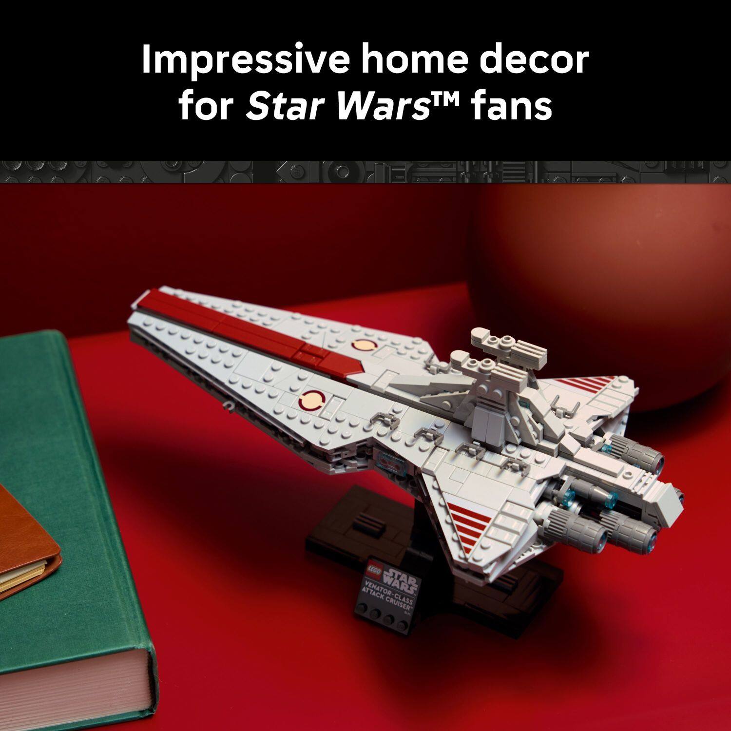 Impressive home decor for Star Wars™ fans

C 100 T VENATOR STACK WARS CRUISER CLASS