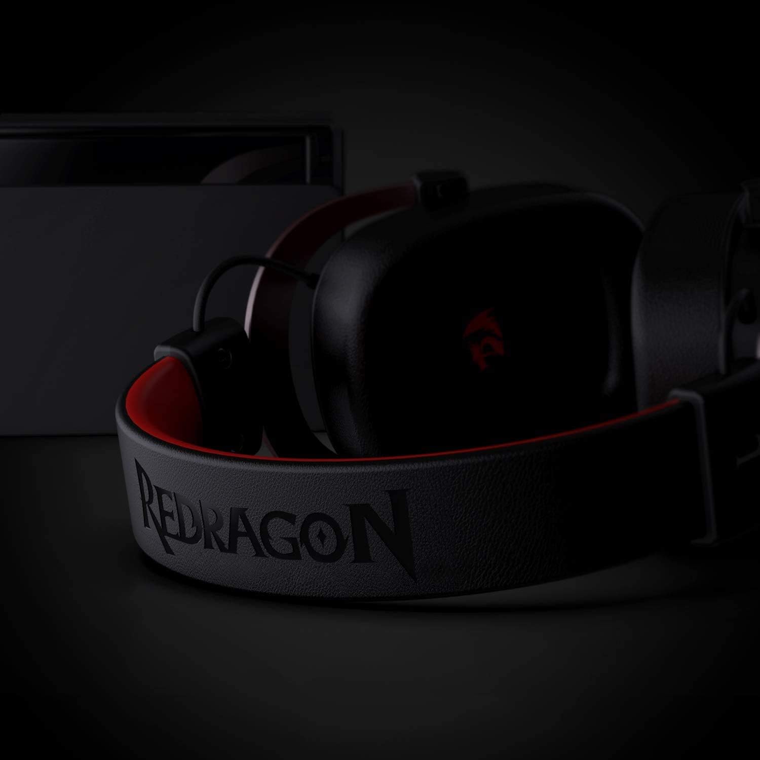 REDRAGON H510 Zeus Wired Gaming Headset 7.1 Surround Sound Memory Foam ...