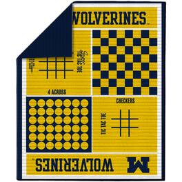 Pegasus - Michigan Wolverines Outdoor Game Blanket - Multicolor