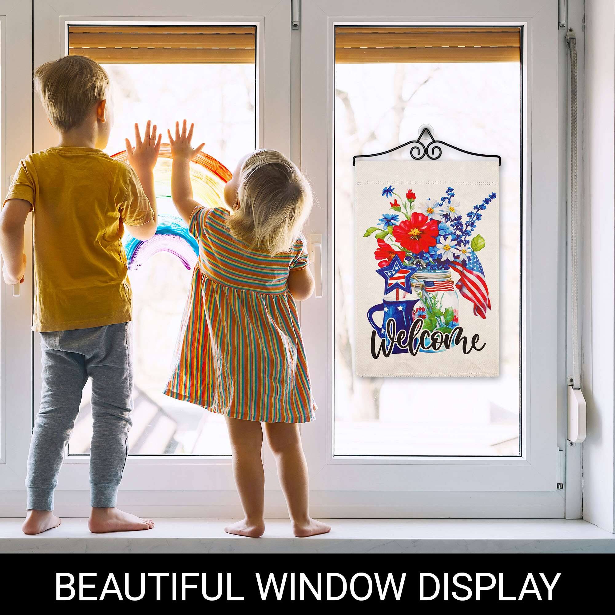 BEAUTIFUL WINDOW DISPLAY