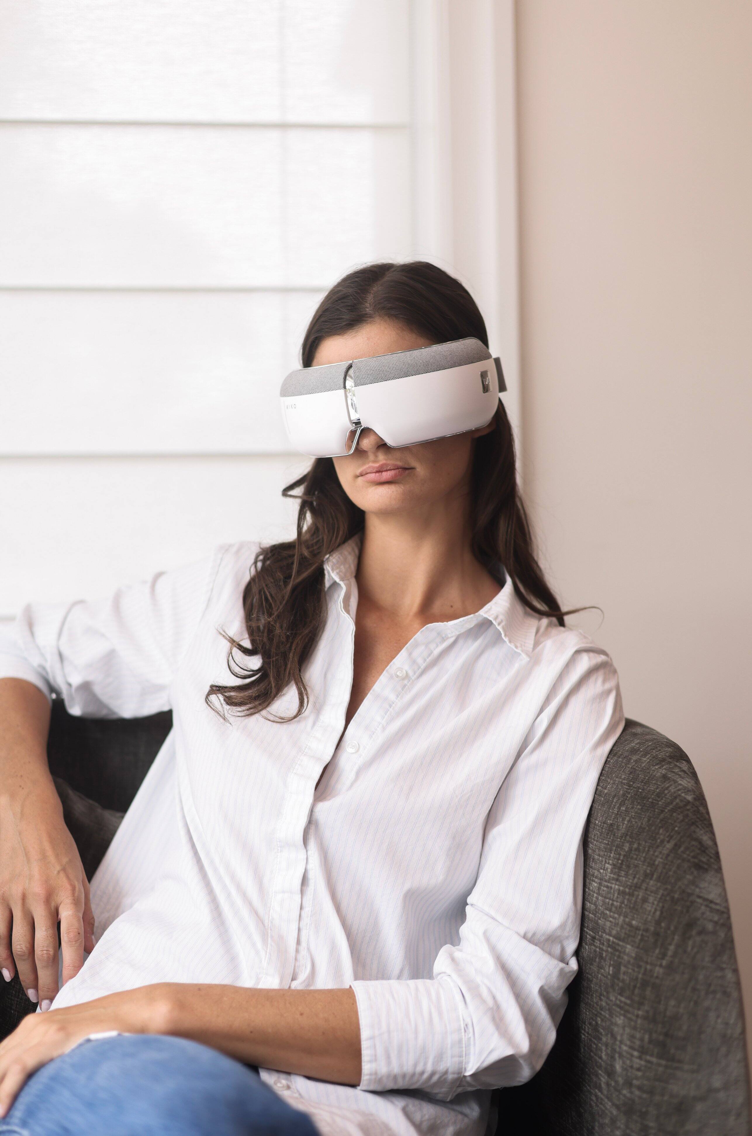 Angle. Miko - Miko Gaze Eye Massager with Heat, Bluetooth Music, 4 Massage Modes, 4 Intensities, Ergonomic Fit, Eye Strain Relief - White.