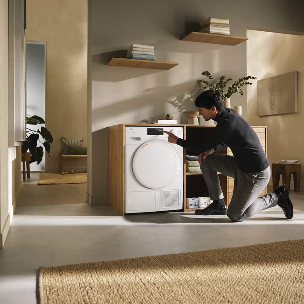 Alt View 1. Miele - TXD160 WP - Lotus White.