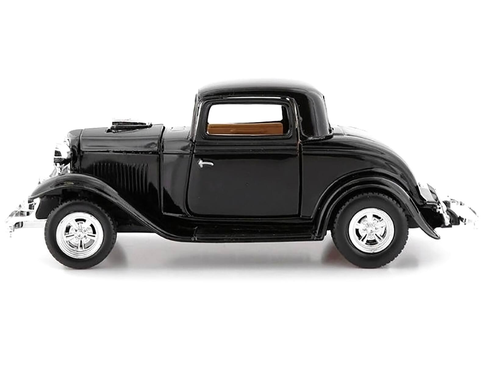 Angle. Motormax - 1932 Ford Coupe Black 1/24 Diecast Model Car by Motormax - Black.