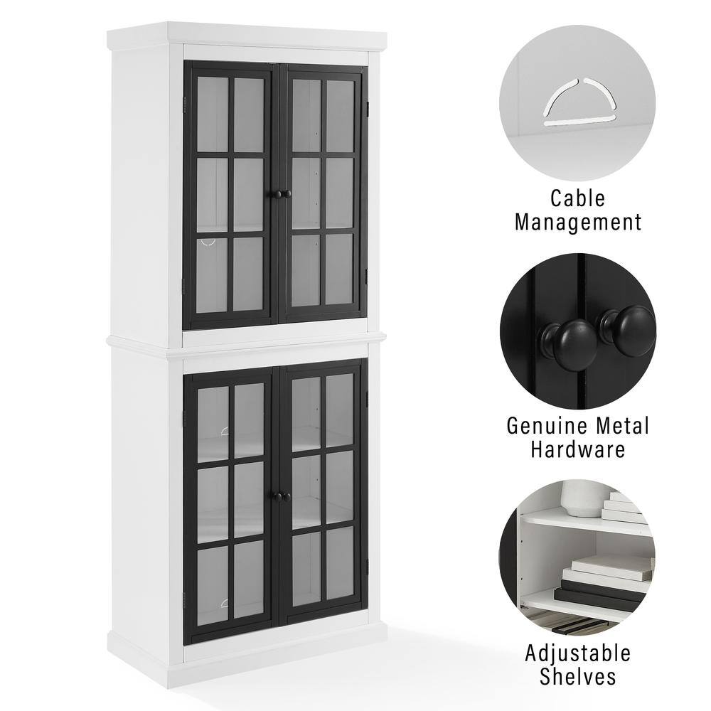 Cable Management  
Genuine Metal Hardware  
Adjustable Shelves