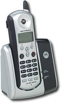 Angle Standard. Motorola - 5.8GHz Expandable Cordless Phone with Caller ID - Silver.