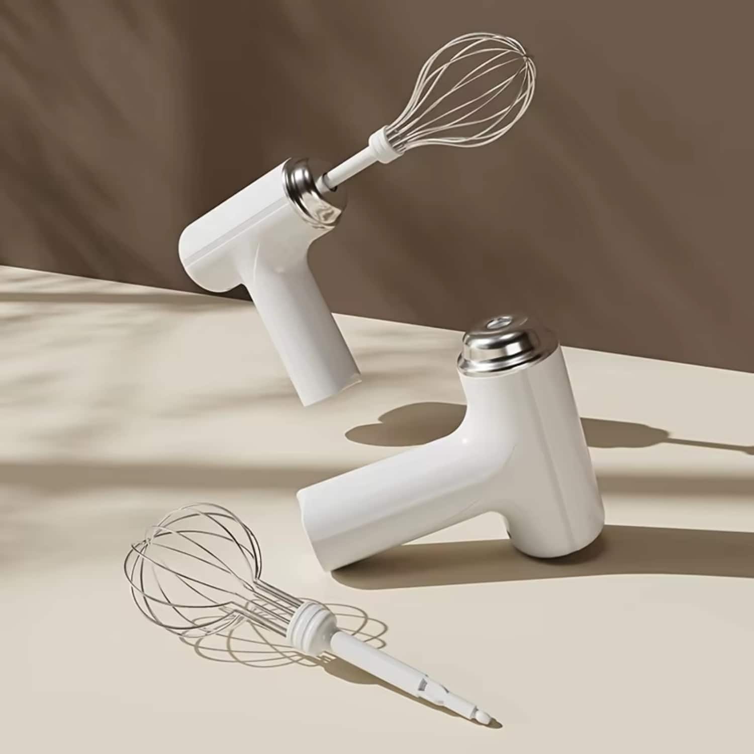 Luckbyte - Cordless Electric Hand Mixer USB Rechargeable Whisk - White