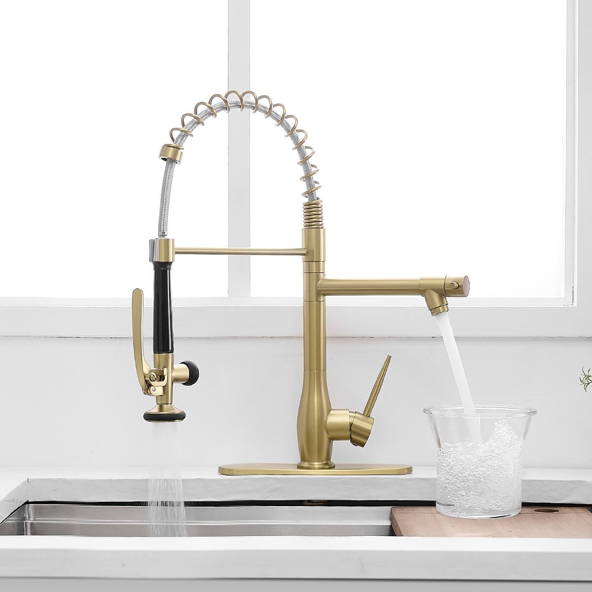 Ropilly Kitchen Faucet with Pull Down Sprayer, Single Handle Kitchen ...