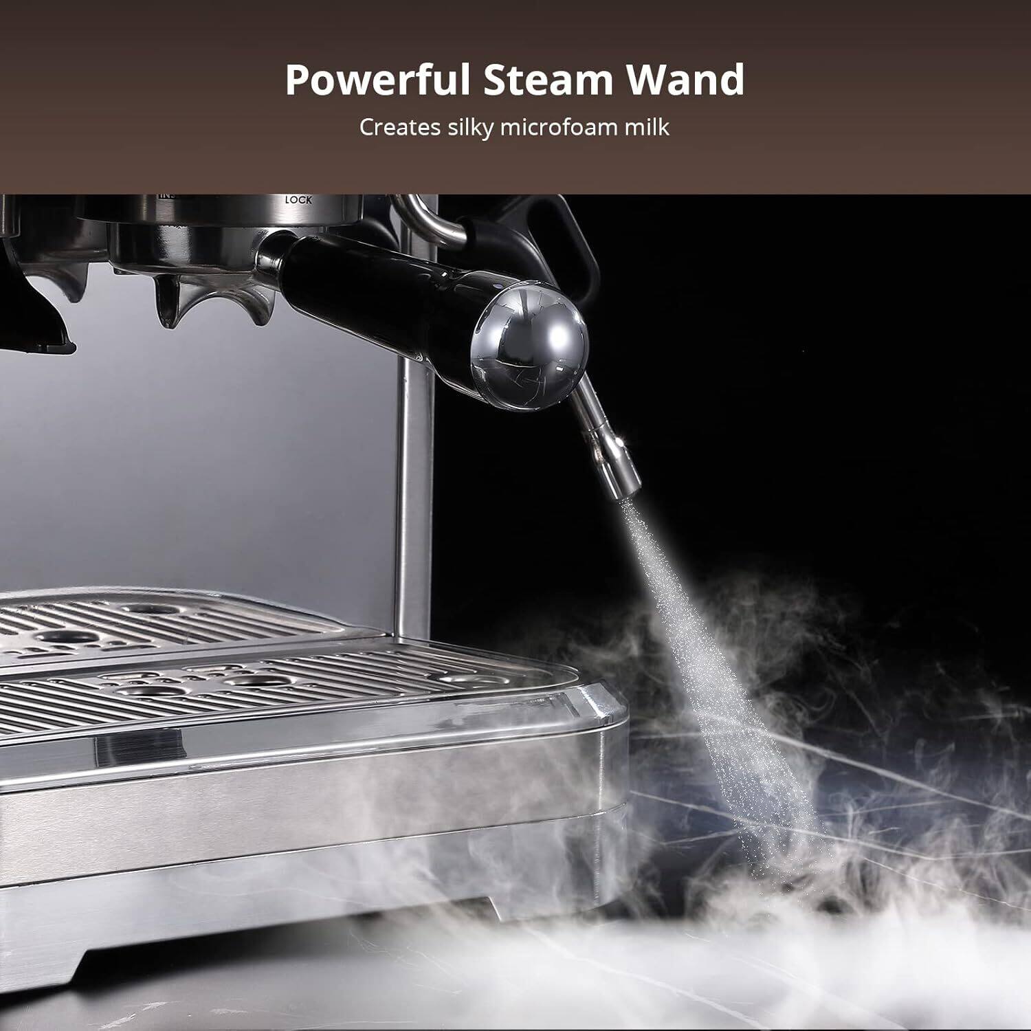 Powerful Steam Wand  
Creates silky microfoam milk